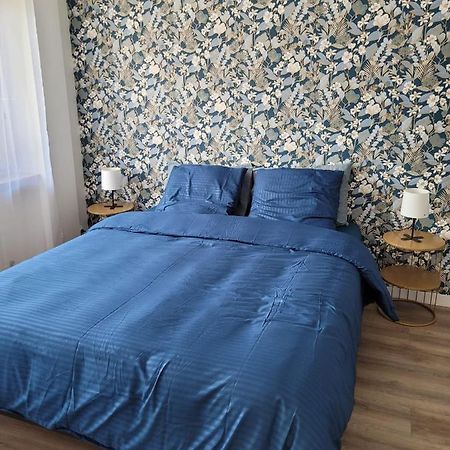 Les Oursins-Appartement 3Pieces, 4 Couchages Et Parking Gratuit Metz Exteriör bild